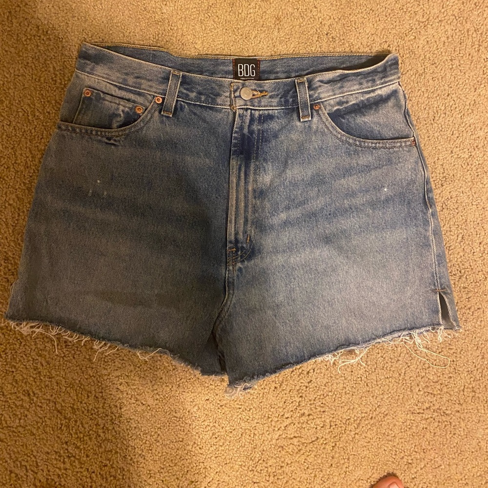 BDG URBAN OUTFITTERS SHORTS